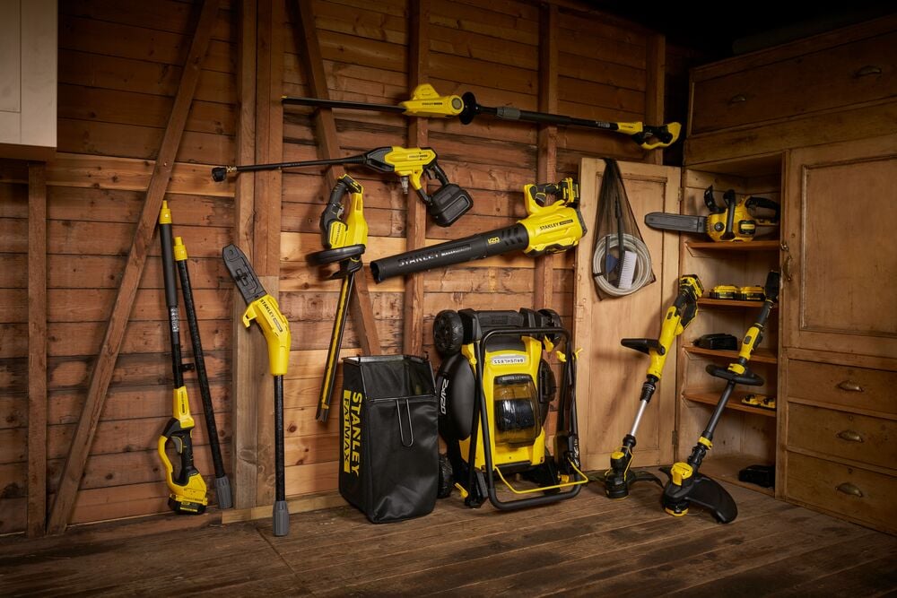 18V STANLEY® FATMAX® V20 45CM Pole Hedge Trimmer - Bare Unit
