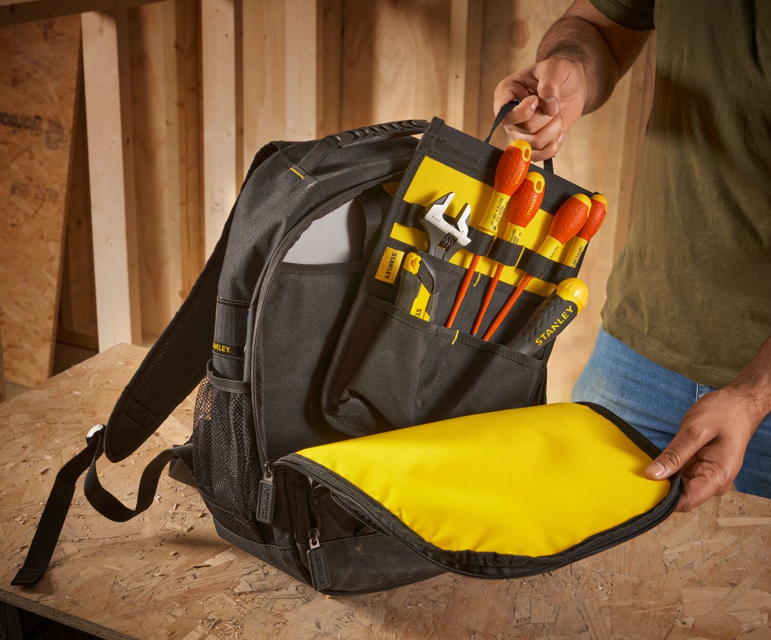 STANLEY® Bag on Wheels Application Shot